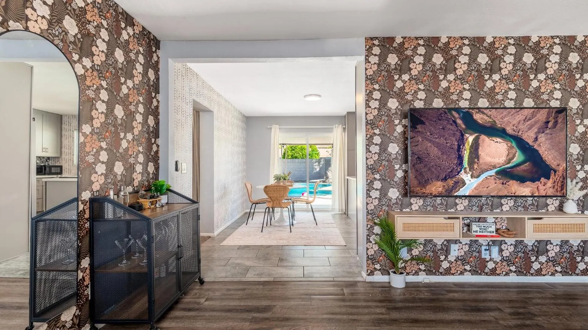 別荘 スコッツデール Sunshine Oasis! Heated Pool, Mini Golf, Sleeps 12ヴィラ